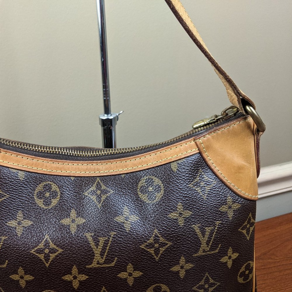Auth Louis Vuitton Odeon Pm Monogram Canvas and Calf Leather Cross Body … - Picture 3 of 14